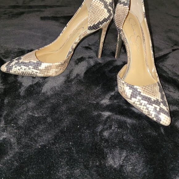 Jessica Simpson Heels - Picture 5 of 6